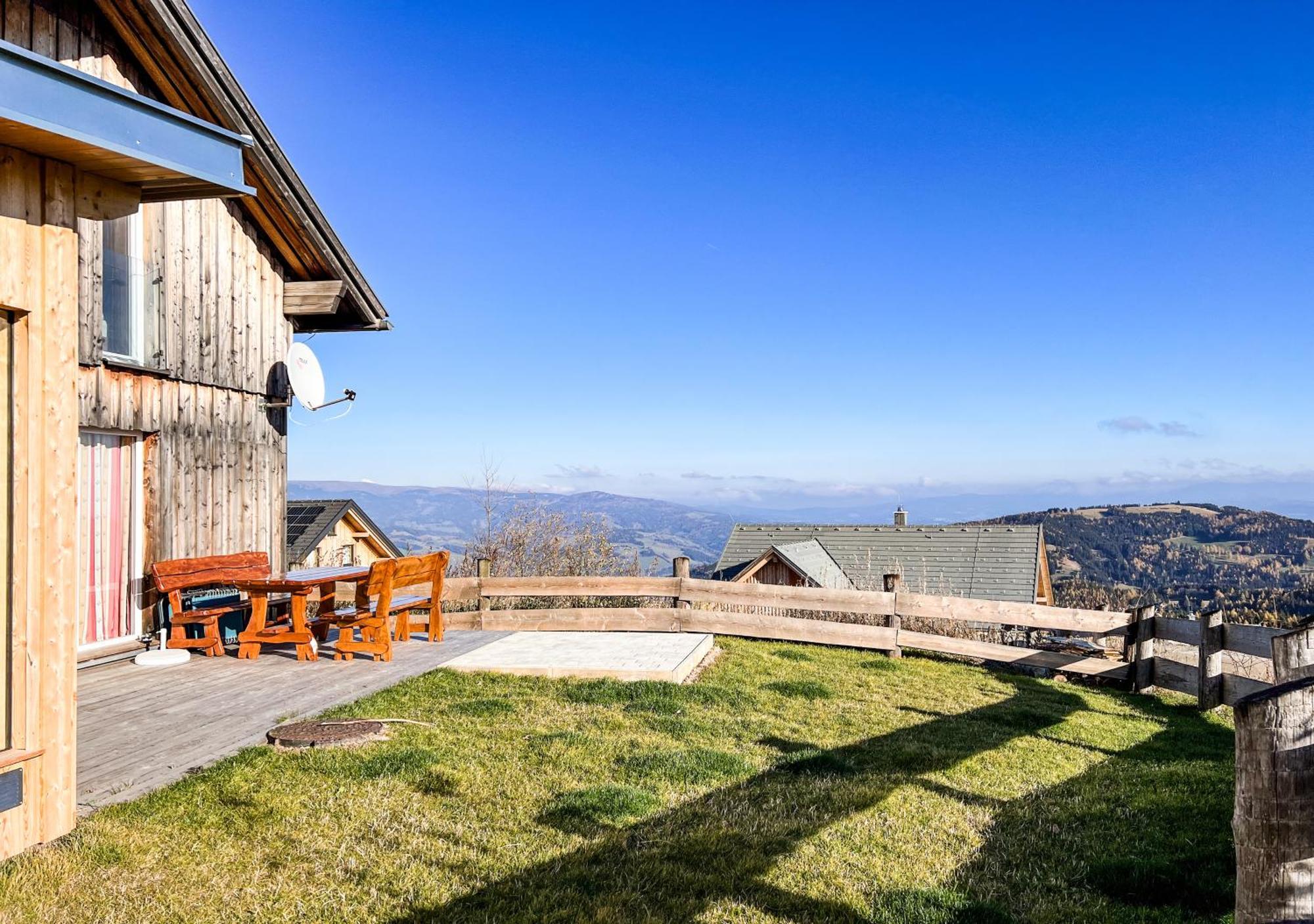1A Chalet Eck - Wandern, Grillen, Panorama Sauna! Klippitztorl Eksteriør billede