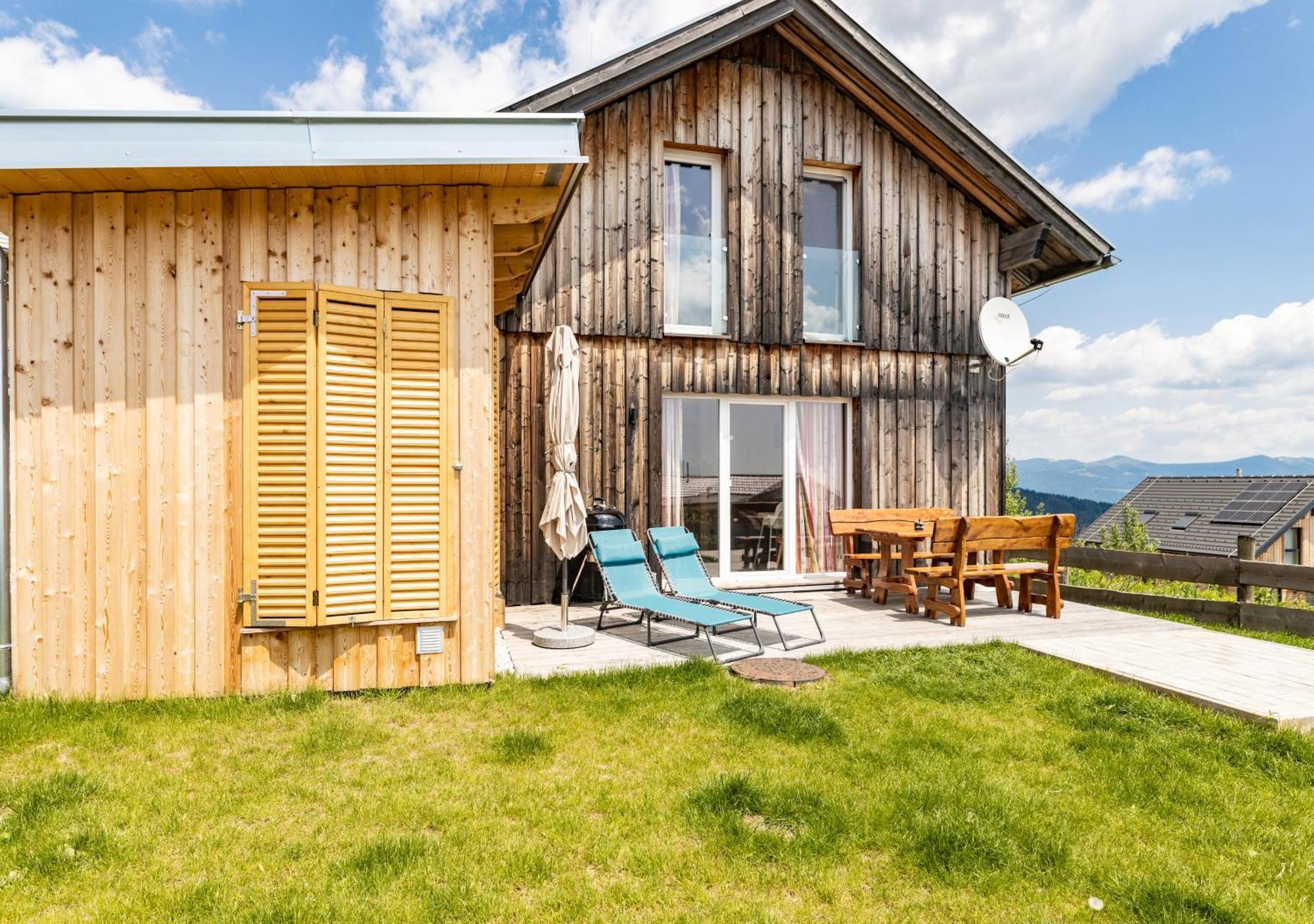 1A Chalet Eck - Wandern, Grillen, Panorama Sauna! Klippitztorl Eksteriør billede